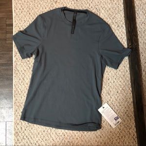 Lulu Lemon Short Sleeve Shirt